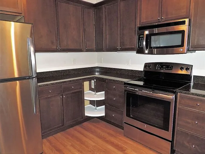613 N 1st Ave #9 — Photo 12