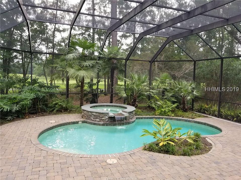 2nd image of 64 Clifton Dr