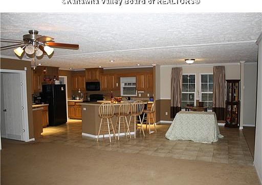 4th image of 173 Chapman Dr