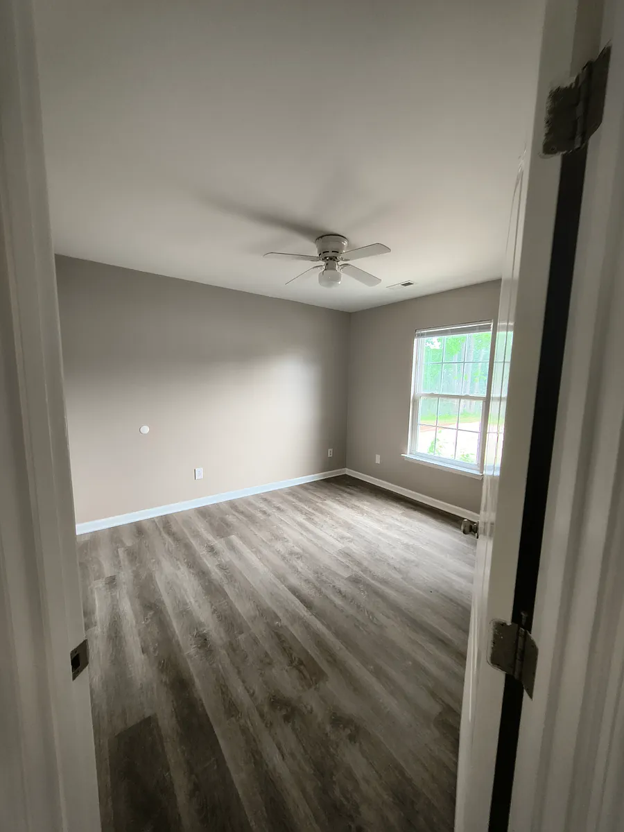 Building Photo - 104 Glen Hollow Ln