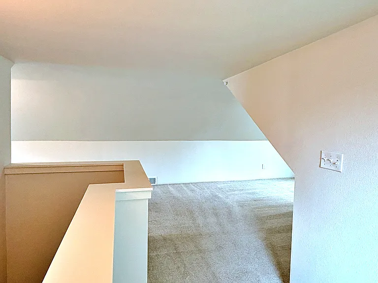 8048 SE Ellis St — Photo 22