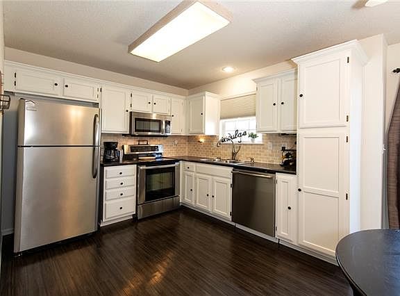 3rd image of 1316 Norwood Dr