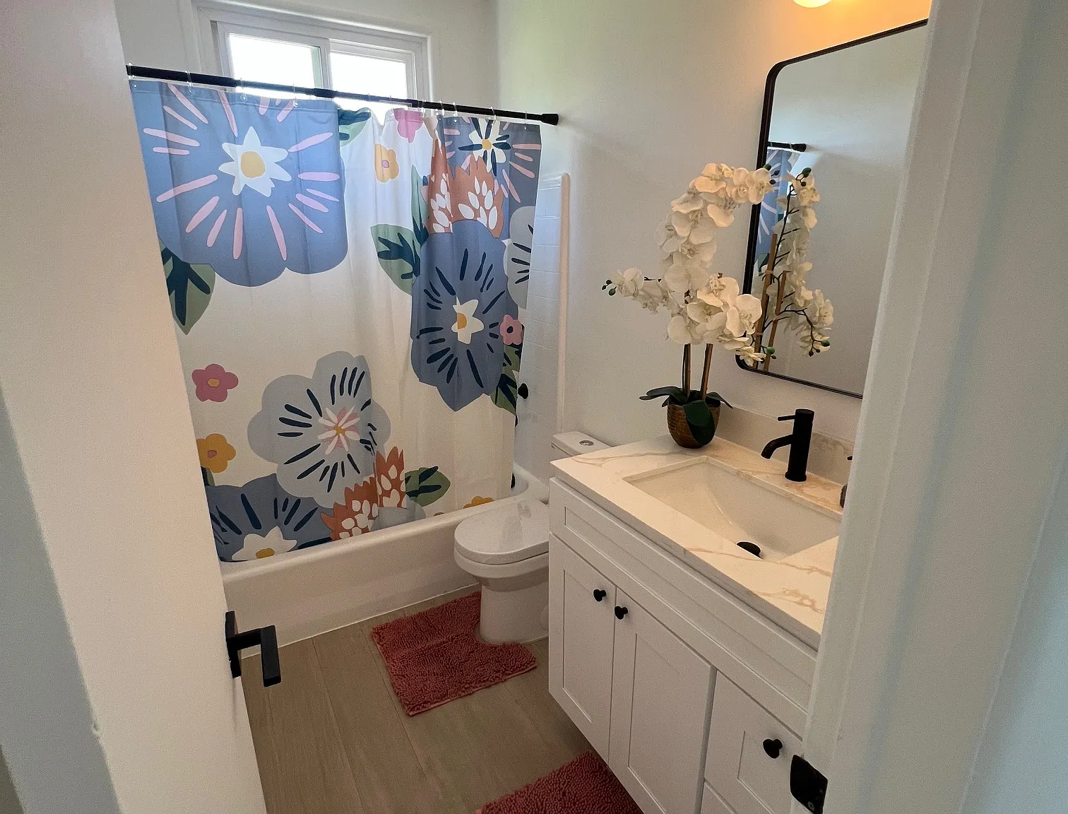 2 bed, 975 sqft, $2,995 — Photo 3
