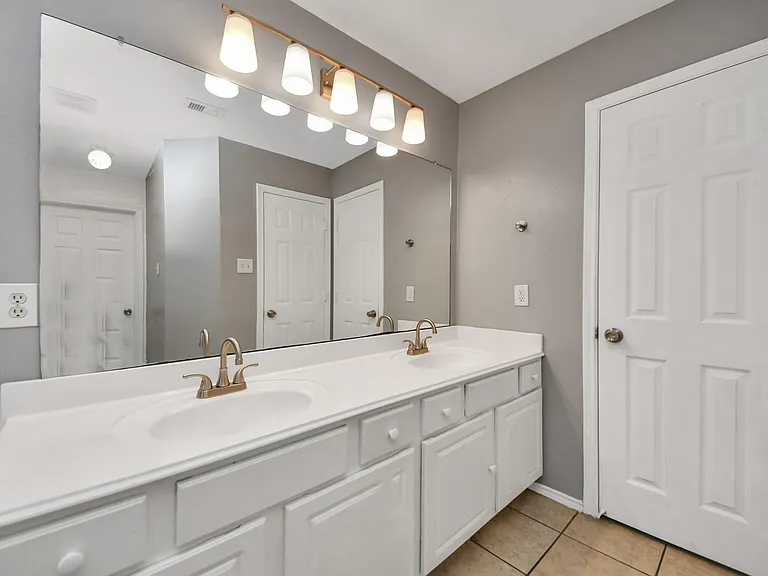14707 Country Rose Ln — Photo 13