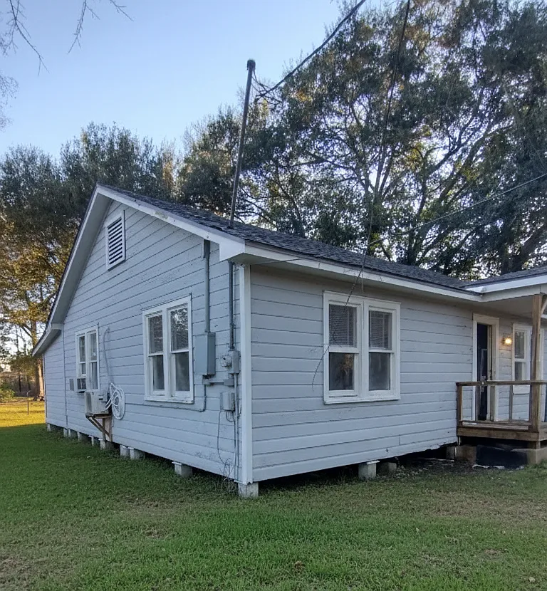 3 bed, 1072 sqft, $1,400 — Photo 2
