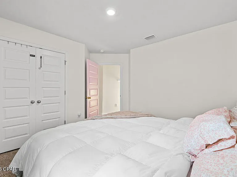 6587 Kettles St — Photo 16