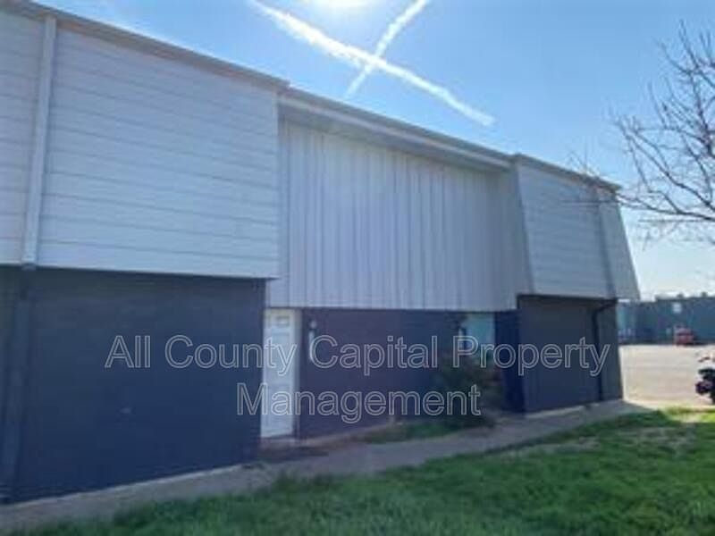 1st image of 302 Carmen Ct #129