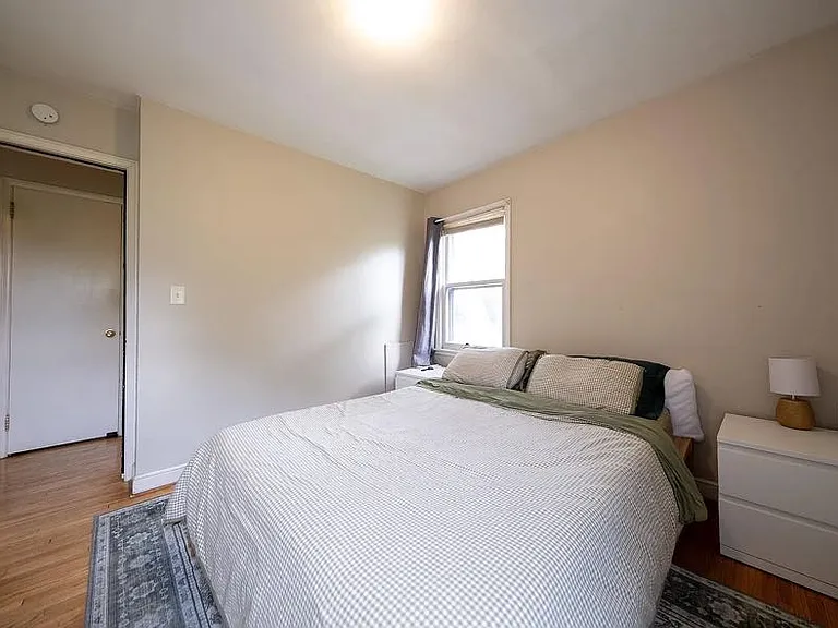 5817 Blaisdell Ave #5817 — Photo 8