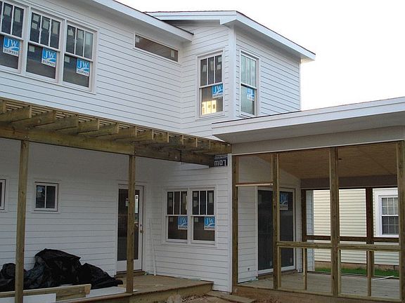 courtyard-under const.