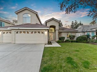 8847 N Woodrow Ave, Fresno, CA