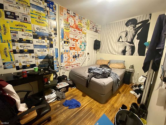 B0857947-3C4F-4C07-B44D-072B8B682F90