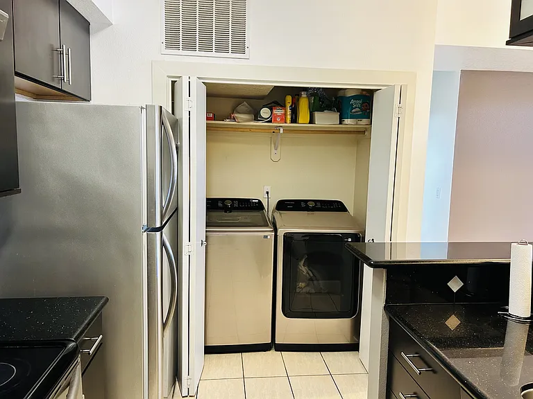 6016 NE Willow St — Photo 17