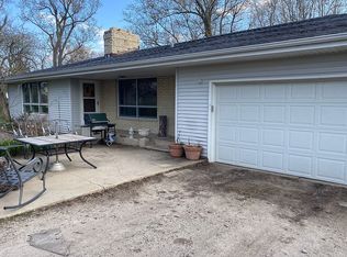 20311 1st St, Union Grove, WI 53182