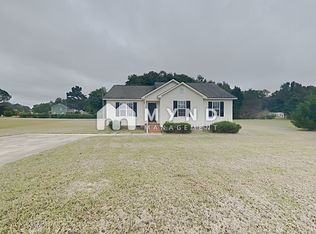 1305 Mooreland Ct, Raleigh, NC 27603