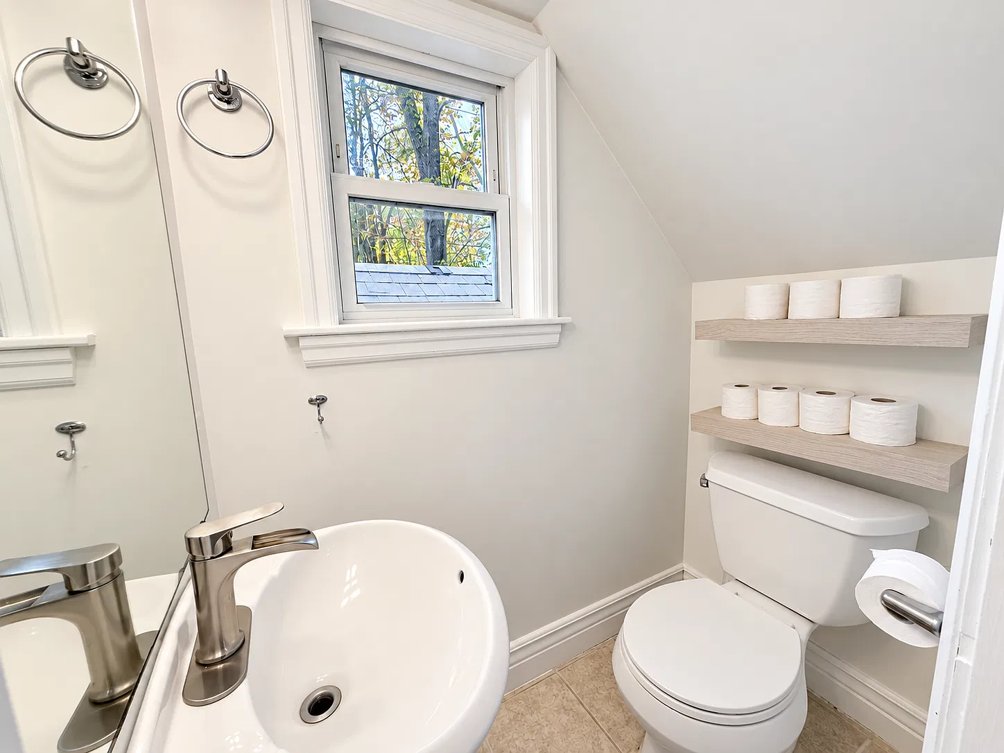 826 Beach Blvd — Photo 4
