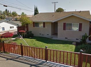 202 Maple Rd, Thousand Oaks, CA 91320