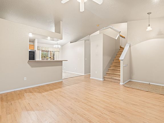 5th image of 5104 Weston Ave