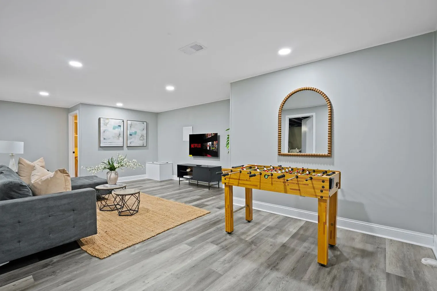 4 bed, 2.0 bath, 1291 sqft, $12,022 — Photo 4