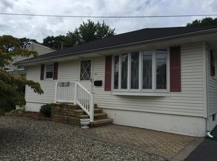 911 Lynn Ave, Point Pleasant Beach, NJ 08742