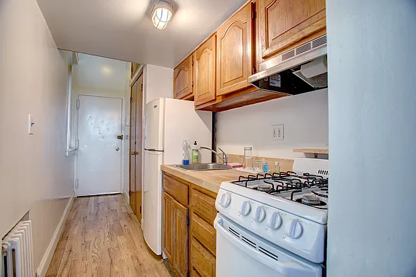 Rented by Corcoran | media 4