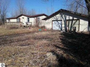 5710 W Coolidge Rd, Coleman, MI 48618