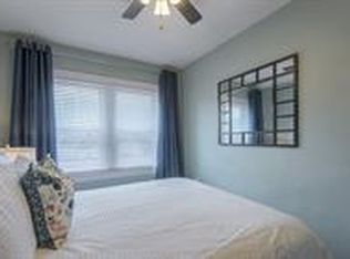 720 W 37th St #4, Kansas City, MO 64111