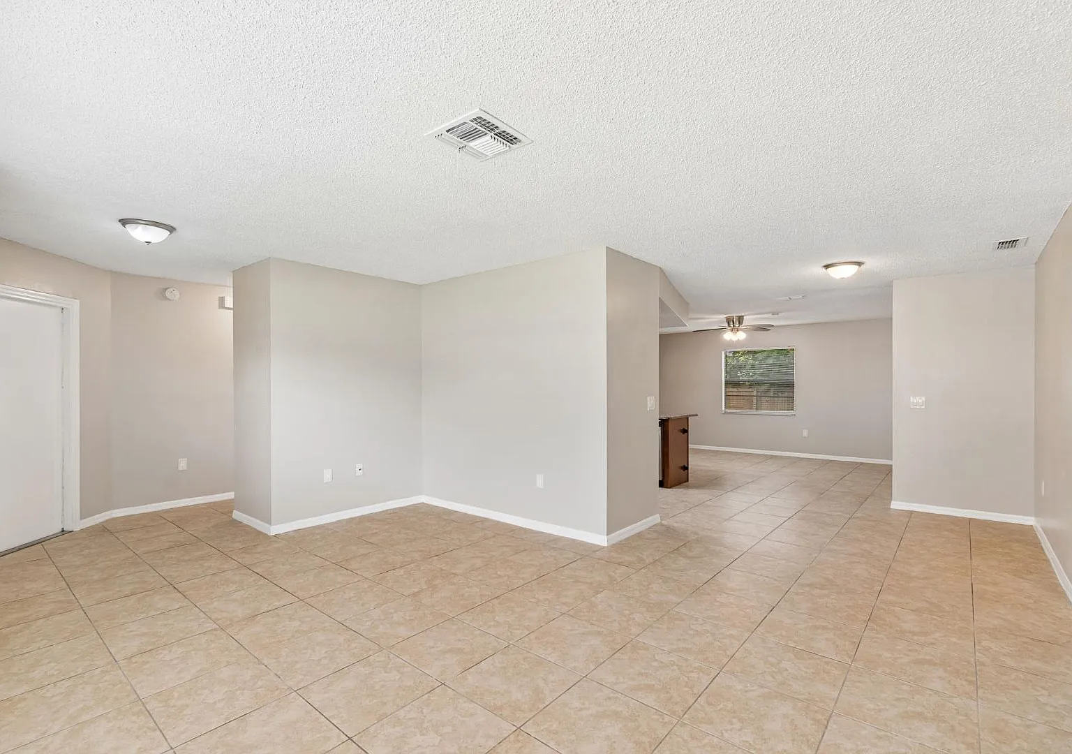 8526 Huntsman Ln — Photo 4