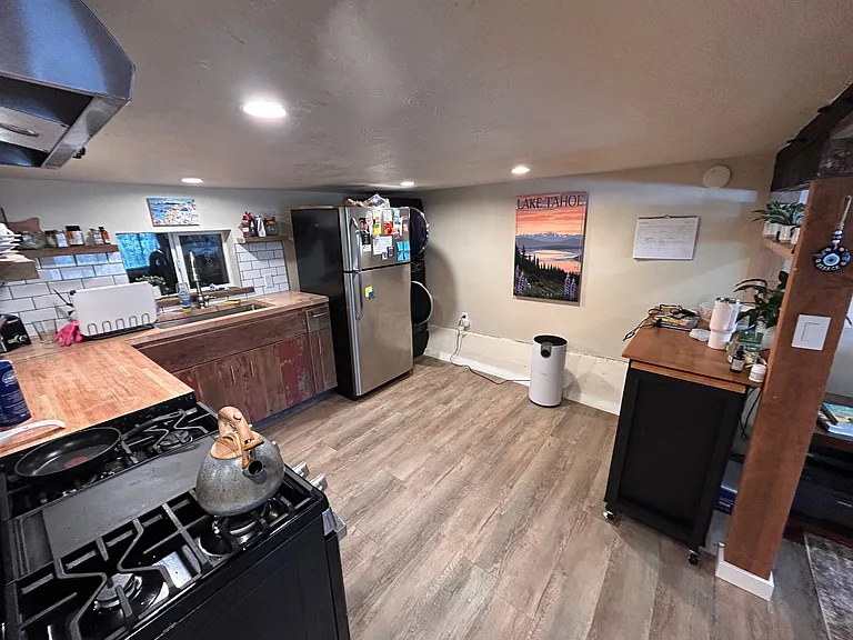 1580 Washoe Way #B — Photo 28