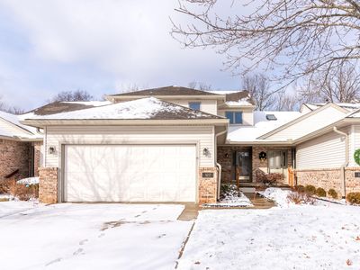 327 Cottonwood Ln, Saline, MI, 48176