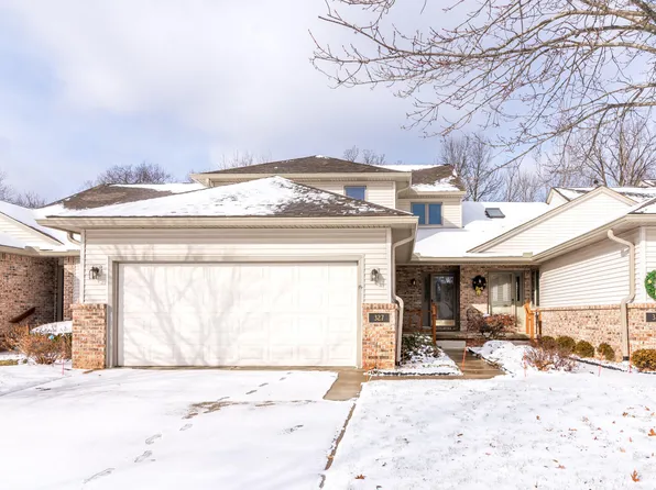 327 Cottonwood Ln, Saline, MI 48176