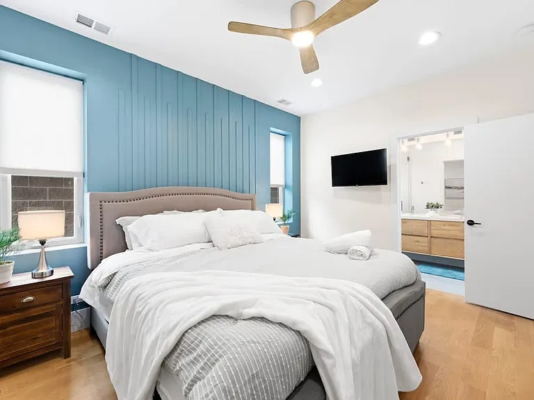 2110 W Washington Blvd #2 — Photo 10