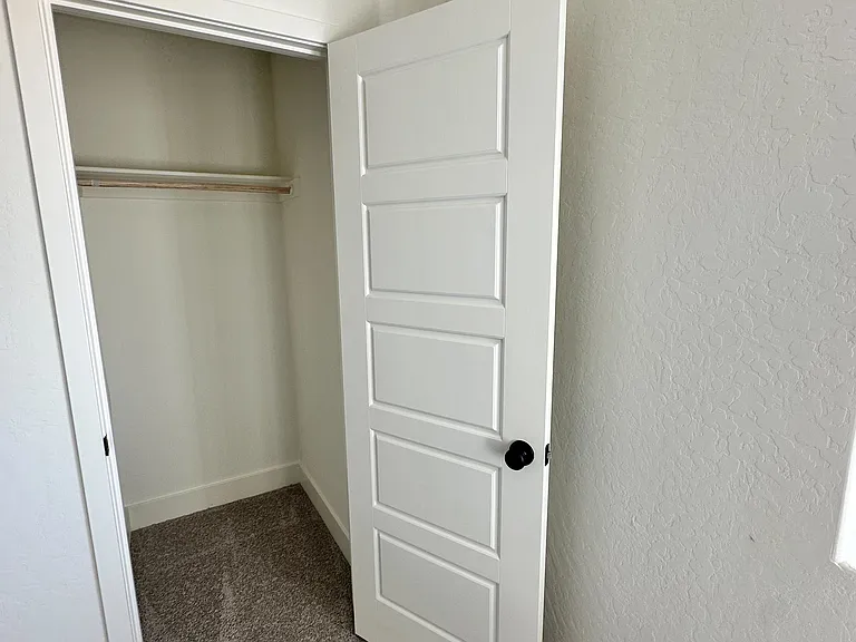 752 Stephanie Dr #3 — Photo 2