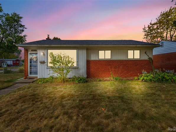 30719 Bradner Dr, Warren, MI 48088