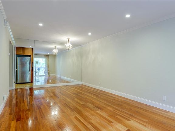 5th image of 675 Sharon Park Dr APT 221