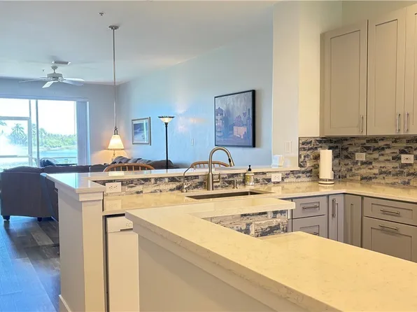 17110 Bridgestone Ct APT 106, Fort Myers, FL 33908