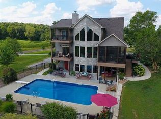 153 Yacht Club Cir, Altamont, MO 64620