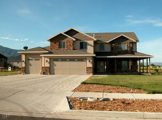 188 W 600 S, Hyde Park, UT 84318
