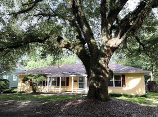 340 Bellewood Dr, Baton Rouge, LA 70806