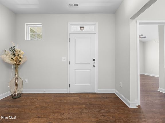 5th image of 1039 Mccarley Boulevard