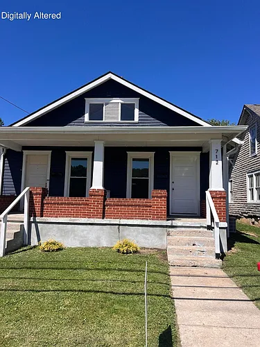 712 Benson Ave Photo 1