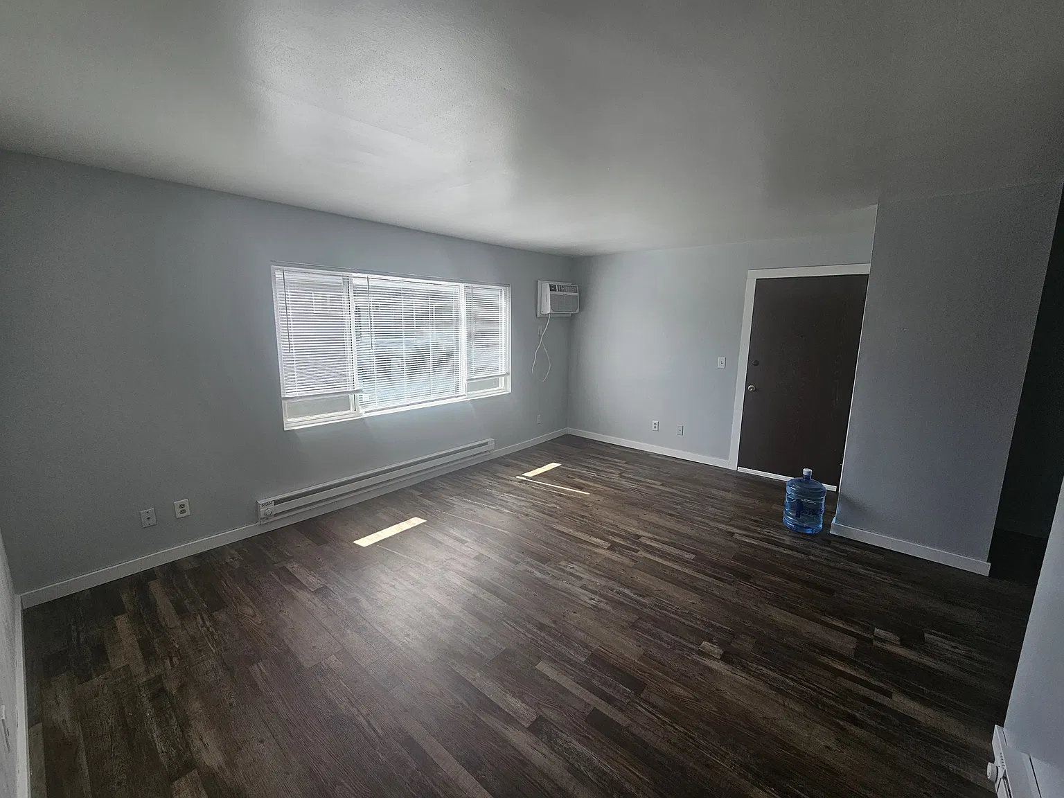 2 bed, 800 sqft, $1,100 — Photo 3