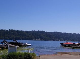 3834 175th Ave NE APT 1, Redmond, WA 98052