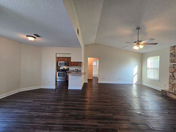 4th image of 6941 Huntington Woods Cir W