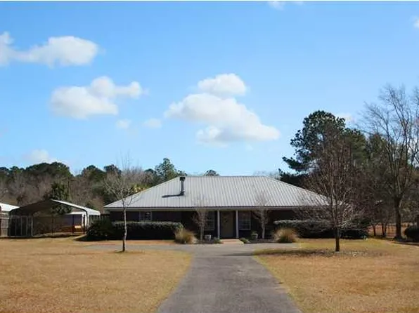 11991 Lee Bishop Rd, Irvington, AL 36544
