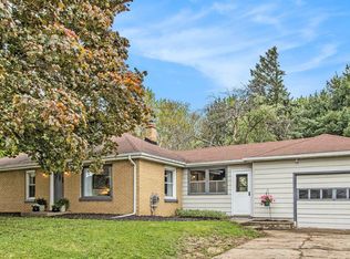802 Romence Rd, Portage, MI 49024