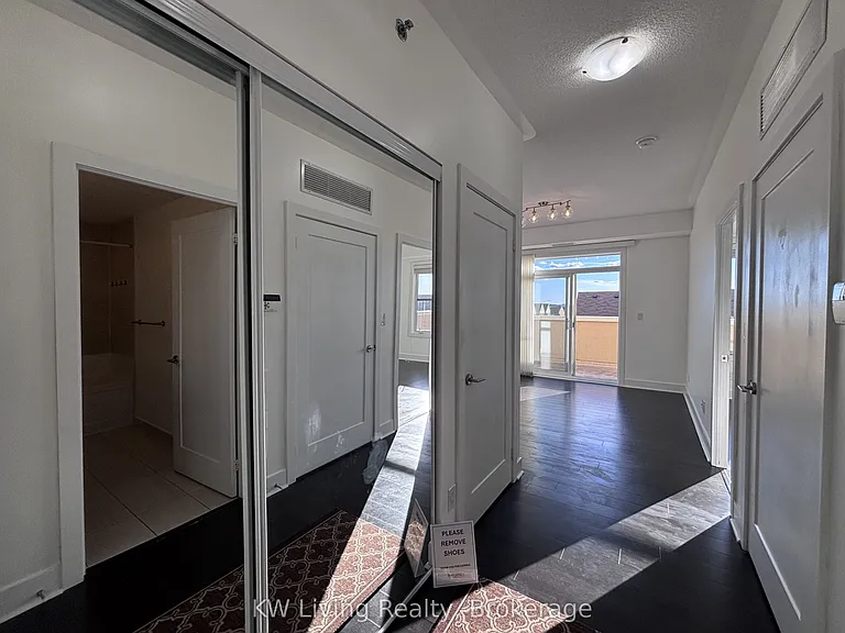 28 Prince Regent St #Penthouse 19 — Photo 9