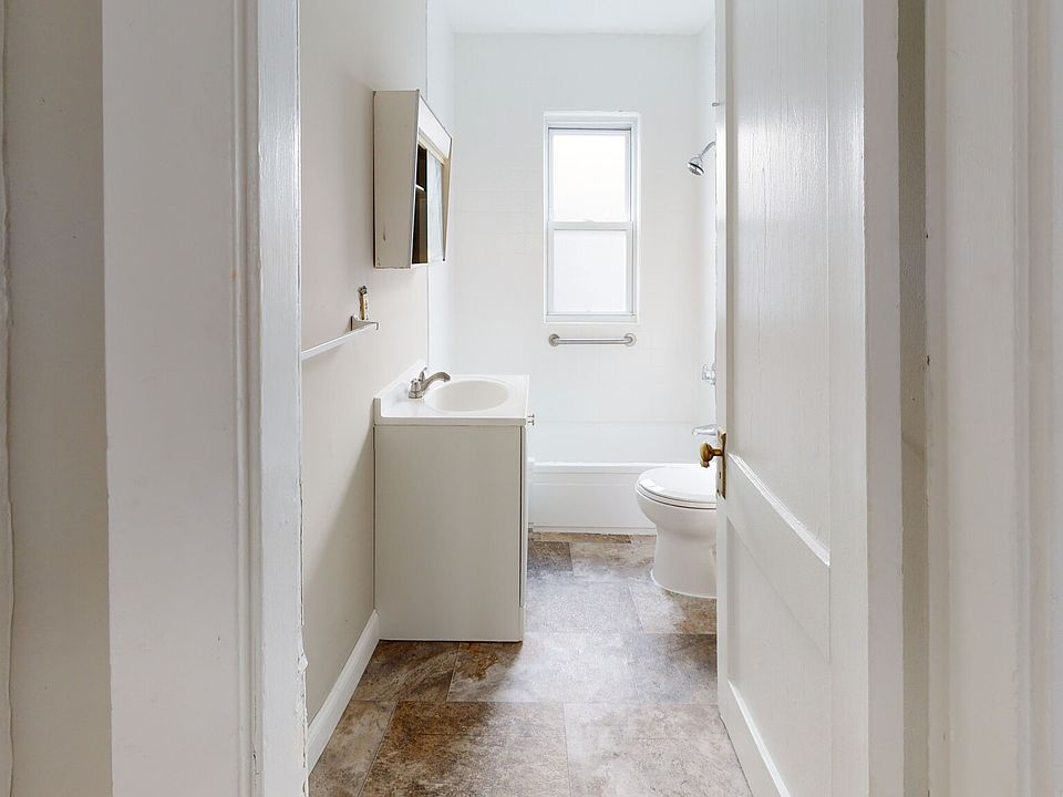 1st image of 5 Edgar Ter #6
