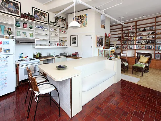 Sold by Sotheby's International Realty | media 9