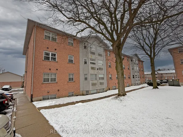 64 Hiawatha Rd #36, Woodstock, ON N4T 1P4