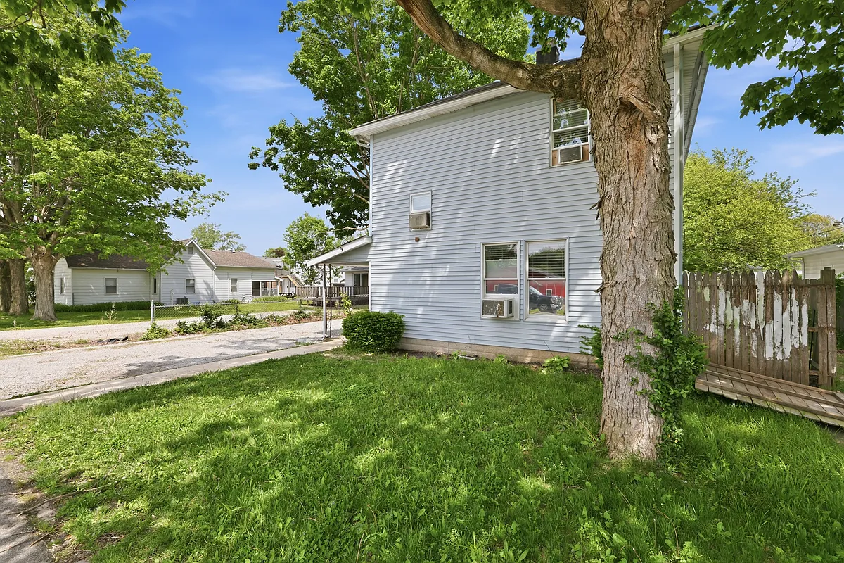 Building Photo - 4507 S Harmon St #A